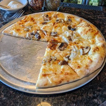 Canta Napoli - Foraggio pizza - Italian Near Me - Mount Prospect, Illinois Canta Napoli - Foraggio pizza - Italian Near Me - Mount Prospect, Illinois