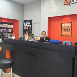Cellular Zone - Experienced and professional staff
