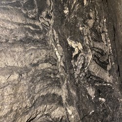 Sierra Silver Mine Tour - Geology of the roof strata