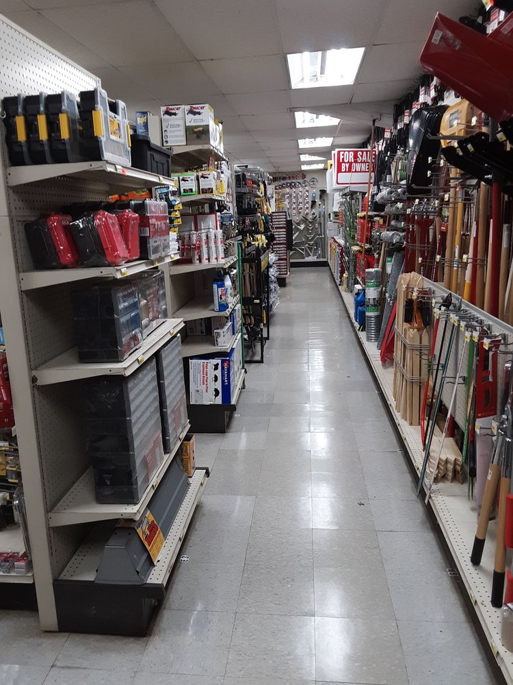 BYRUM ACE HARDWARE Updated August 2024 1960 Cedar St, Holt