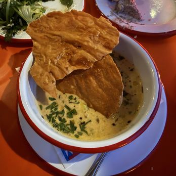 Pal’s - Chowder - Bars Near Me - Portland, Oregon