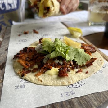 El Socio Naiz - The gringa, good, but not as great as the del trumpo naiz taco. - Tacos Near Me - Cancún, ROO El Socio Naiz - The gringa, good, but not as great as the del trumpo naiz taco. - Tacos Near Me - Cancún, ROO