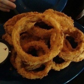 Mojo Old City BBQ - I had forgotten how large an order of these delicious onion rings were. Also forget they offer a 1/2 order size! - Barbeque Near Me - St. Augustine, Florida