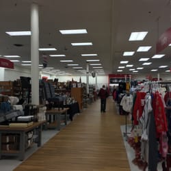 Tj Maxx - Stoughton TJ Maxx -- 1334 Park Street / Route 27, Stoughton         Interior