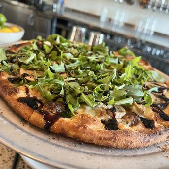 Lake Superior Brewing - The mushroom pizza - Breweries Near Me - Duluth, Minnesota Lake Superior Brewing - The mushroom pizza - Breweries Near Me - Duluth, Minnesota