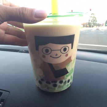 Class 302 Tea Cafe - Large boba cup. It's seriously bigger than my face. - Taiwanese Near Me - Irvine, California