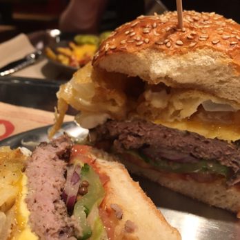 What's Beef - BBQ Fabilicious - Burgers Near Me - Münster, NW