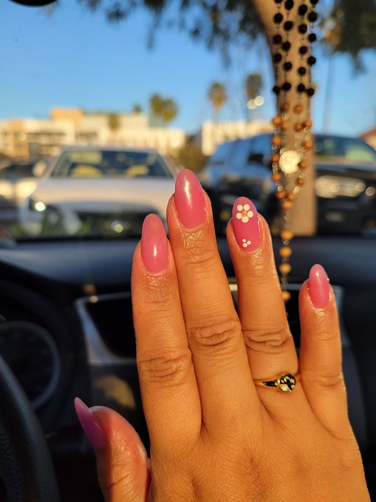 La Belle Nail Spa 2