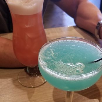 Dumpling Inn - Singapore sling and lychee drink - Chinese Near Me - San Diego, California Dumpling Inn - Singapore sling and lychee drink - Chinese Near Me - San Diego, California