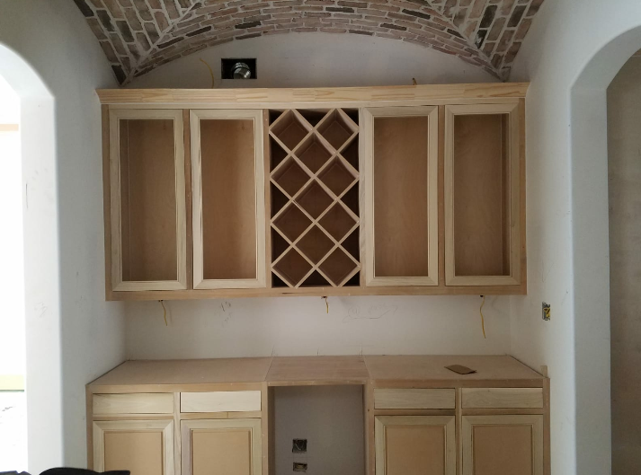 Slide of Ramiro's Carpentry