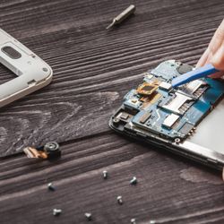 Expert Repair for Your Mobile Devices