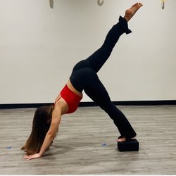 YogaSix Newport Beach