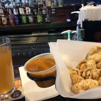 Rivals Brew Pub - Pork rinds and sauce - Sports Bars Near Me - Middleburg Heights, Ohio