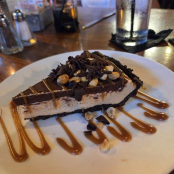 Pearl Tavern - Chocolate and PeanutButter pie - New American Near Me - Lee's Summit, Missouri Pearl Tavern - Chocolate and PeanutButter pie - New American Near Me - Lee's Summit, Missouri