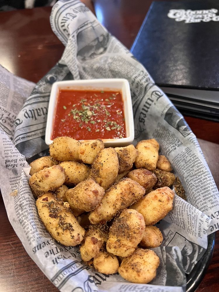Carbone’s Pizzeria Bar & Grill - Delano Carbone’s Pizzeria Bar & Grill - Delano