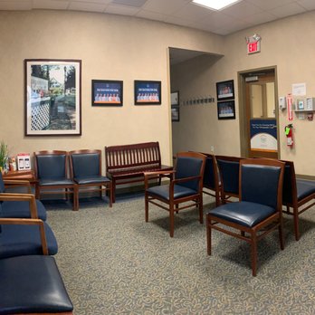 Apple Therapy Services - Waiting room - Physical Therapy Near Me - Amherst, New Hampshire Apple Therapy Services - Waiting room - Physical Therapy Near Me - Amherst, New Hampshire