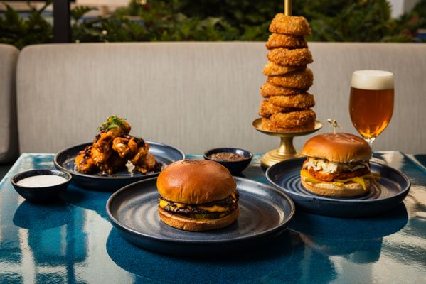 Botero Lounge by null