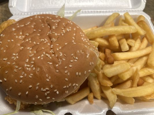 Louie’s Kitchen by null