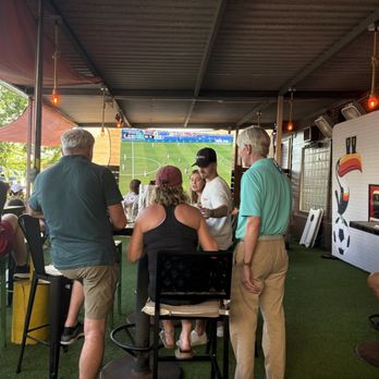 Hugh O'Connors - West U - Back outdoor area - Sports Bars Near Me - Houston, Texas