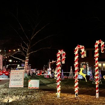 Candy Cane Lane - Candy Cane Lane - Festivals Near Me - Saint Louis, Missouri Candy Cane Lane - Candy Cane Lane - Festivals Near Me - Saint Louis, Missouri