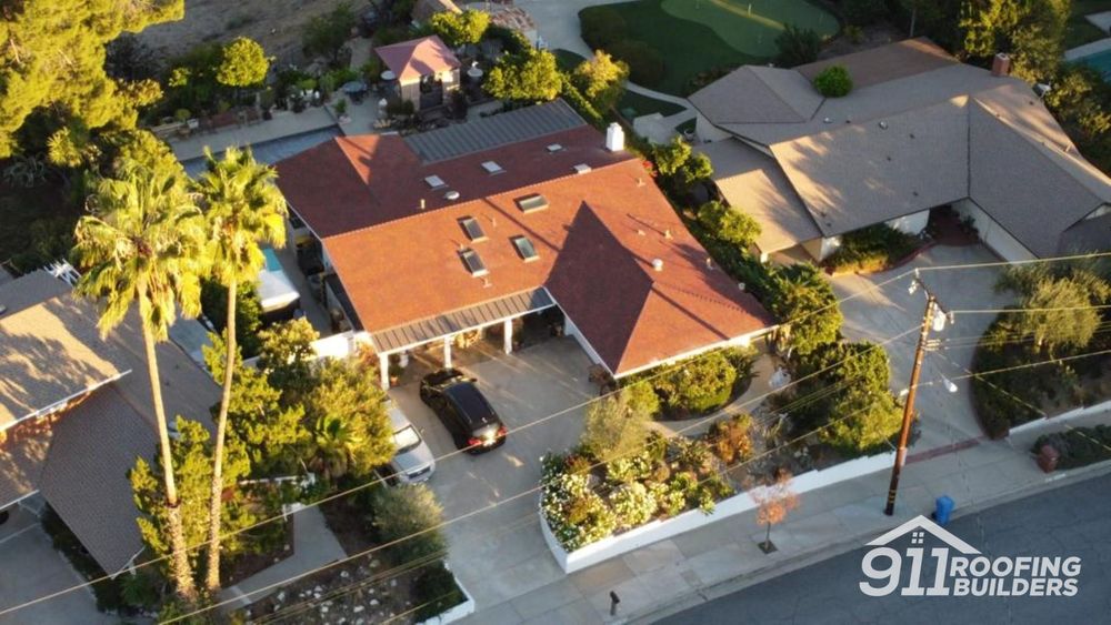 Slide of 911 Roofing Builders