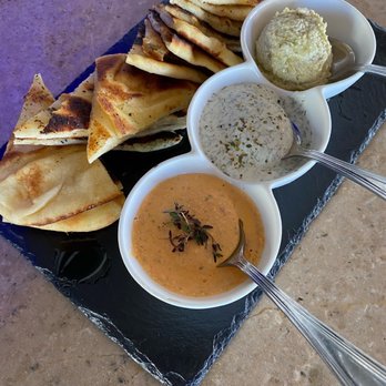 Beeside Balcony - Trio of Dips - Mediterranean Near Me - LA JOLLA, California Beeside Balcony - Trio of Dips - Mediterranean Near Me - LA JOLLA, California