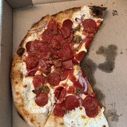Sausage pepperoni mushroom and onion and margarita. Few toppings present are quoted in the middle -sauce is bland las well. Sausage pepperoni mushroom and onion and margarita. Few toppings present are quoted in the middle -sauce is bland las well.