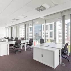 Regus Lakeview Pky