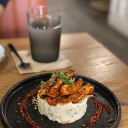 seafood lunch near me now