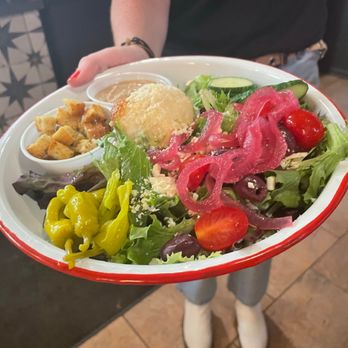Del Vecchios - Asheville - Salad - Pizza Near Me - Asheville, North Carolina
