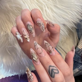 2EM Nail Lounge - Nail Salons Near Me - Irvine, California 2EM Nail Lounge - Nail Salons Near Me - Irvine, California