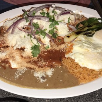 Antojito Como En Casa - The Chilaquiles are the bomb - Mexican Near Me - El Centro, California