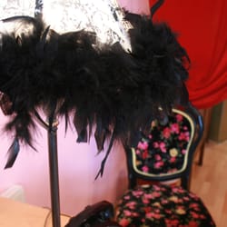 Scarlett & Hollywood Hair Saloon