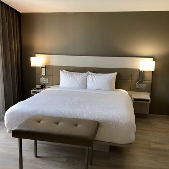 AC Hotel Miami Beach - King bed - VN - Hotels Near Me - Miami Beach, Florida AC Hotel Miami Beach - King bed - VN - Hotels Near Me - Miami Beach, Florida
