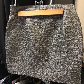 Rags Consignments - Can you say adorable textured skirt. Zoom in. Silver, gray, beige, mauve. It's everything. - Used, Vintage & Consignment Near Me - Denver, Colorado