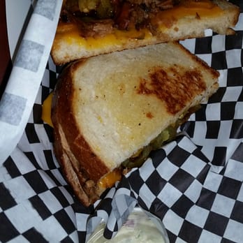 Super Q Food Truck - Brisket with jalapeños - Food Trucks Near Me - Poway, California Super Q Food Truck - Brisket with jalapeños - Food Trucks Near Me - Poway, California