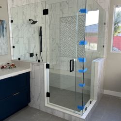 Centennial Glass & Glazing