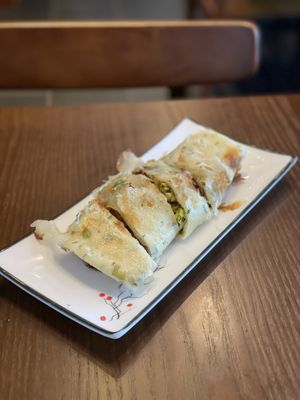 DH Noodles & Grill 敦煌兰州牛肉拉面 by null