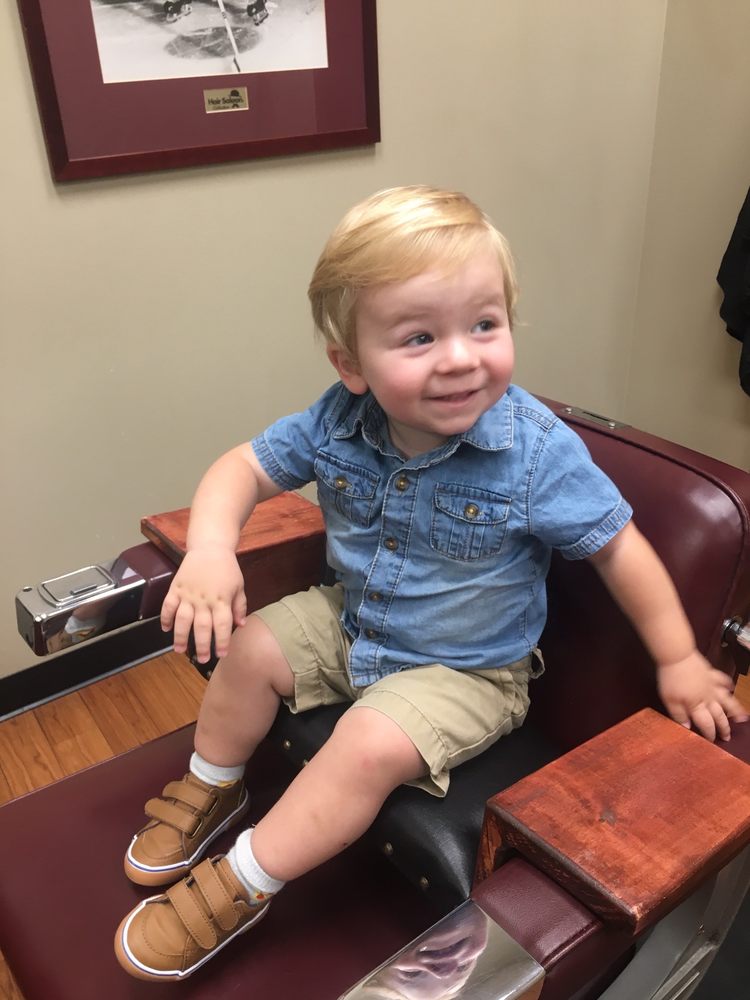Hair Saloon For Men Men S Hair Salons 108 Chesterfield Commons