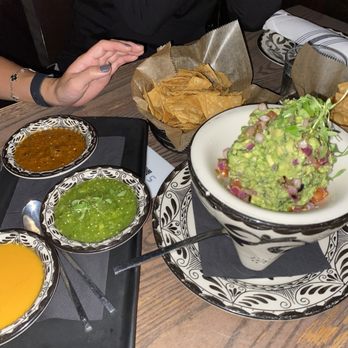 La Josie - chips and guac and salsa - Mexican Near Me - Chicago, Illinois La Josie - chips and guac and salsa - Mexican Near Me - Chicago, Illinois