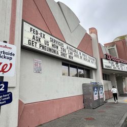 Walgreens - 4/17/25 FYI. Exterior.