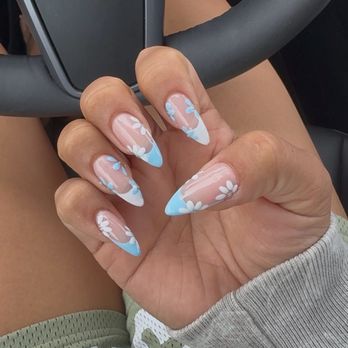 MOI Nails By Spring - Nail Salons Near Me - Los Angeles, California