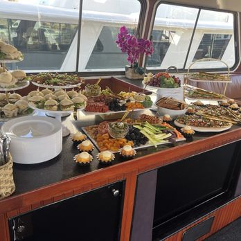 Paradiso Yacht Charters - Taylor Made catering. - Boat Charters Near Me - Newport Beach, California Paradiso Yacht Charters - Taylor Made catering. - Boat Charters Near Me - Newport Beach, California