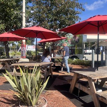 Tacos Los 3 Paisas - Outside Seating - Food Trucks Near Me - Fremont, California Tacos Los 3 Paisas - Outside Seating - Food Trucks Near Me - Fremont, California