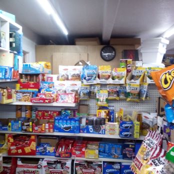 Corner Market - Cookies, Coffee Cakes, And Sunflower Seeds. - Beer, Wine & Spirits Near Me - Sunland, California