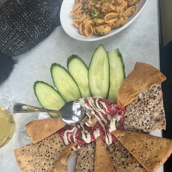 The Green Well - Mac & Cheese Hummus - New American Near Me - Grand Rapids, Michigan