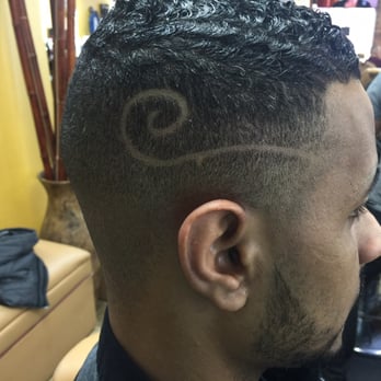 El Catracho - Estilo - Barbers Near Me - Bayonne, New Jersey El Catracho - Estilo - Barbers Near Me - Bayonne, New Jersey