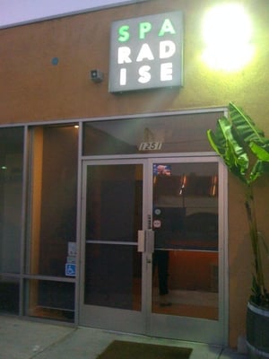 Sparadise La Brea by null