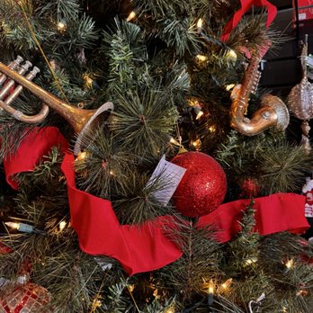 The Christmas Shoppe - Holiday Decorations Near Me - Boerne, Texas