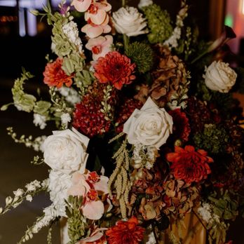 D'Lily's Flower - Floral arrangement - Florists Near Me - Watsonville, California D'Lily's Flower - Floral arrangement - Florists Near Me - Watsonville, California